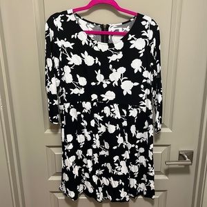 Old Navy Black and White Floral Dress